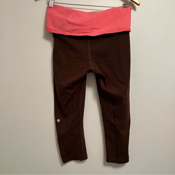 Lululemon reversible capris - Picture 2 of 5